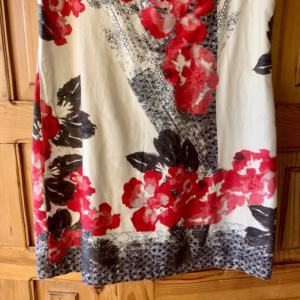 Free People // NWT Embroidered V-neck cotton dress - Picture 3 of 15